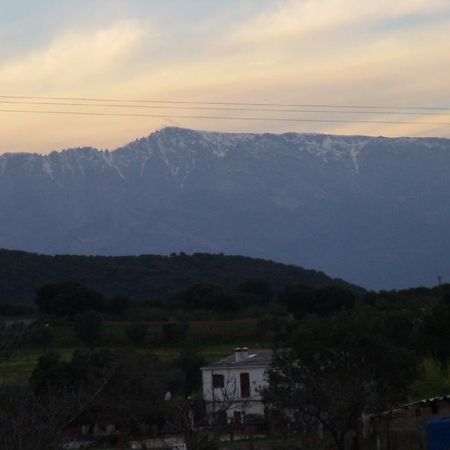 Las Casas De "El Cerrillo" Montesclaros Bagian luar foto